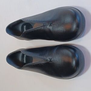 Camper Spiral Comet V Cut Leather Slip On Shoes Loafers Size 39 US 8.5 Black